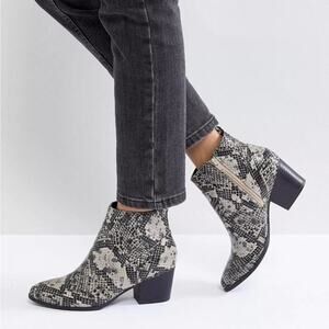 CIRCUS SAM ELDERMAN SNAKE PRINT JENNA BOOTIE SIZE‎ 9M